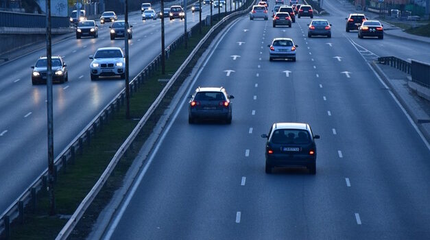 Immer auf der Mittelspur fahren ist verboten